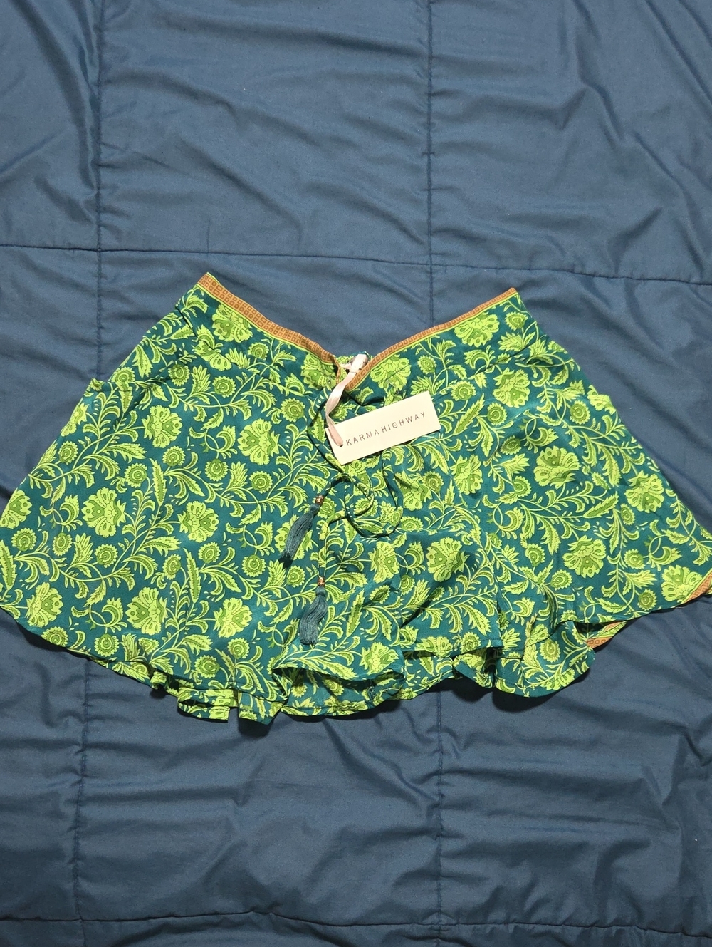 Karma Highway Green Floral Ruffle Women’s Shorts